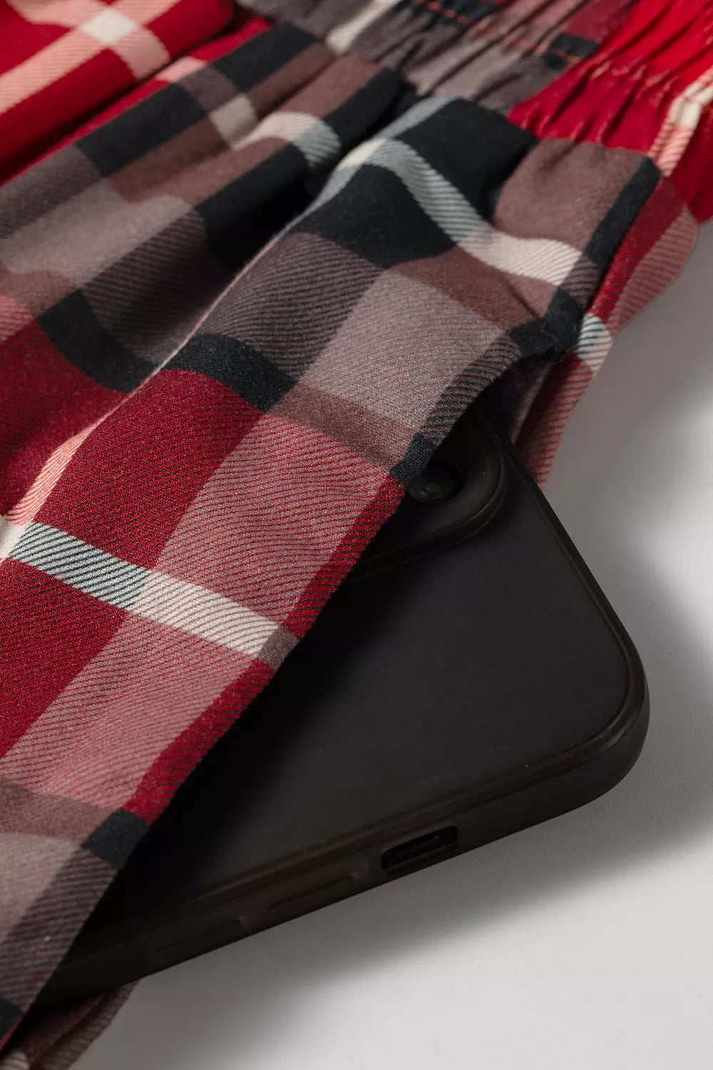 Plaid Elastic-Waist Pocket Pants in Burgundy
