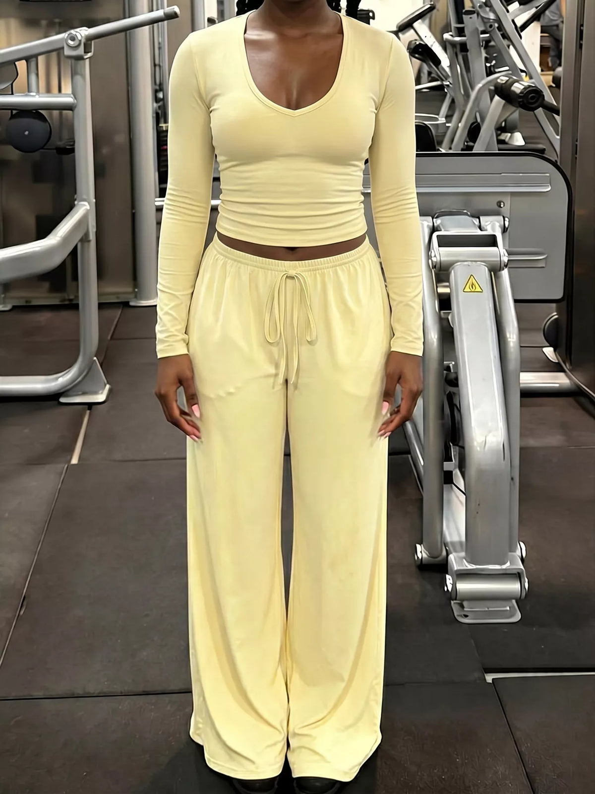 Long Sleeve Crop Top and Wide-Leg Pant Set in Yellow