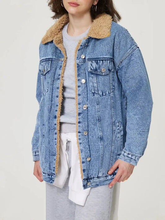 Button-Up Collared Denim Jacket in Light Wash