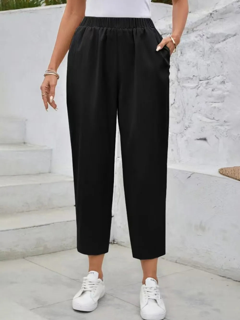 Elastic Waist High Rise Pants in Black