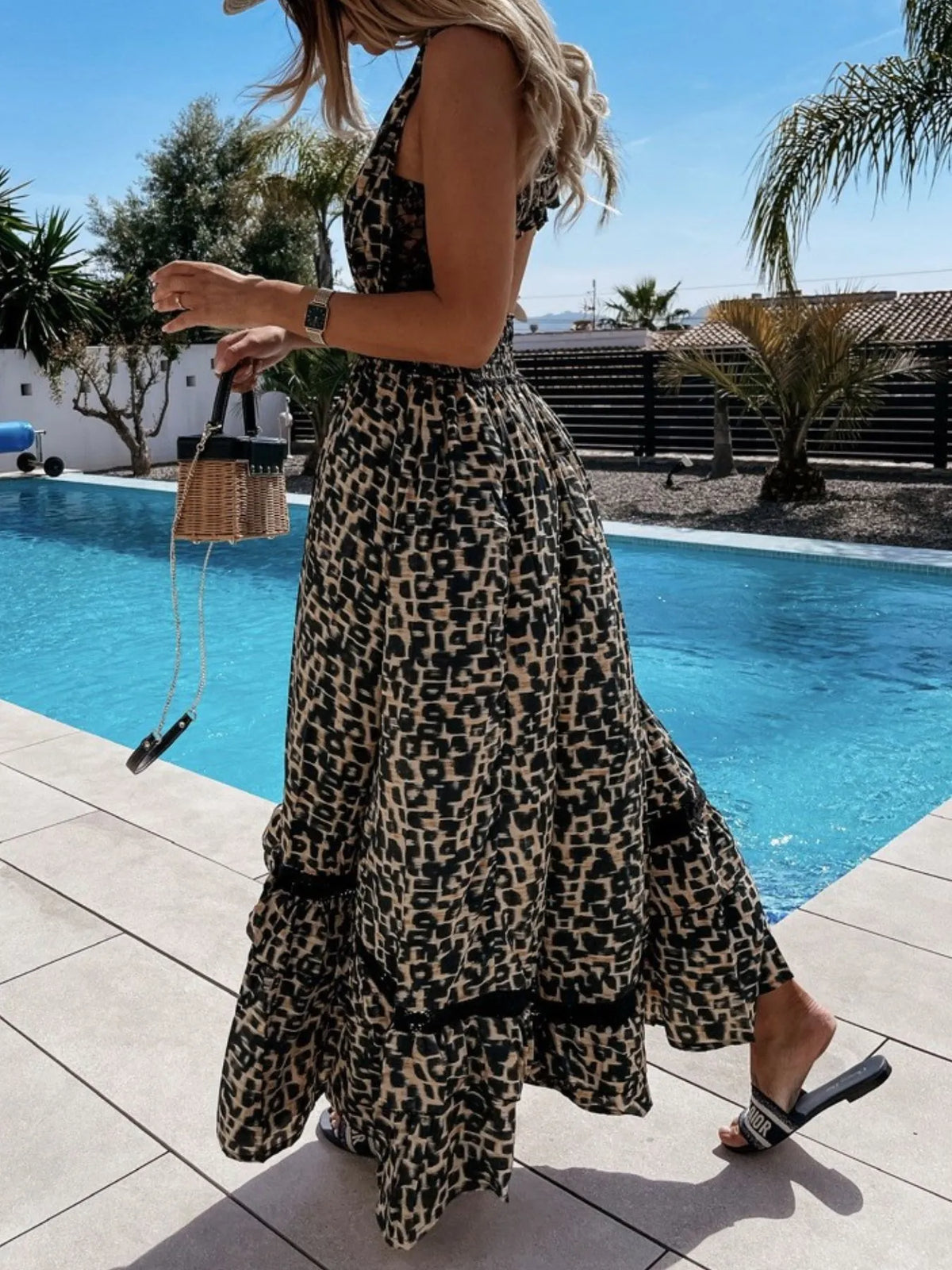 Leopard Print Sleeveless Maxi Dress with Lace Trim in Black