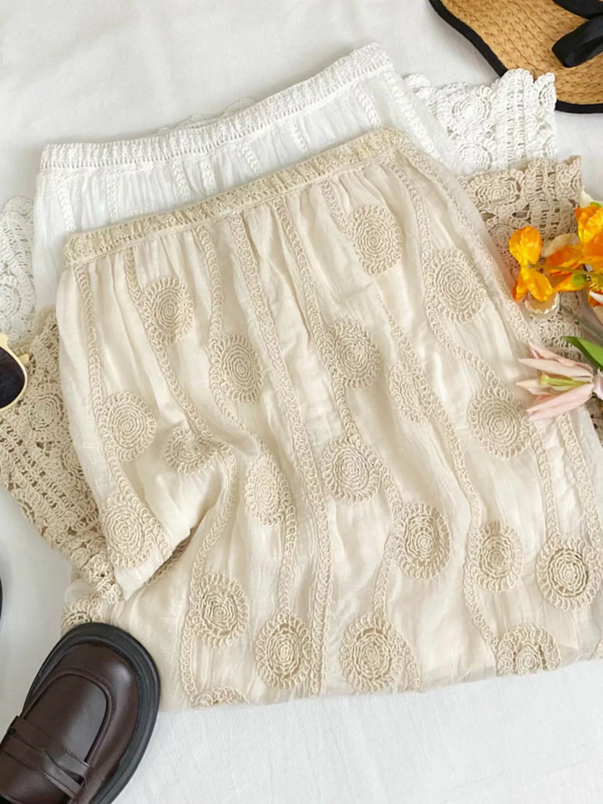 Lace Elastic-Waist Midi Skirt