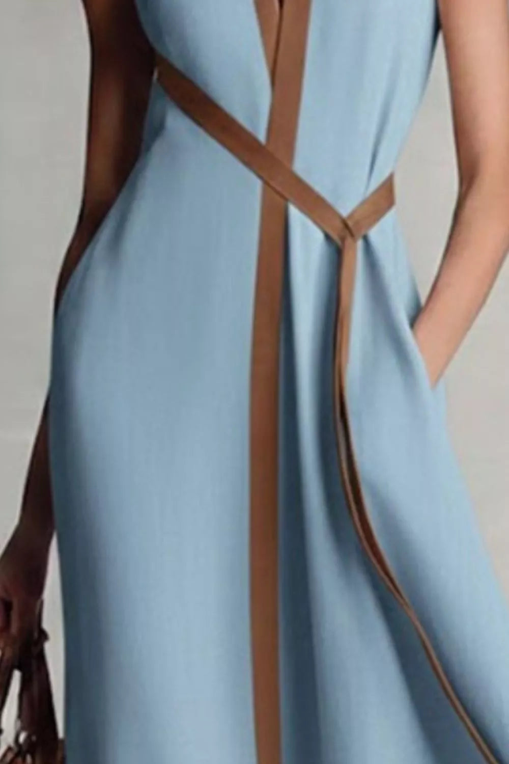 Sleeveless Contrast-Trim Midi Dress