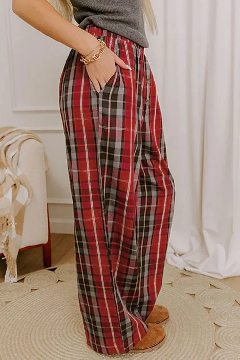 Plaid Elastic-Waist Pocket Pants in Burgundy