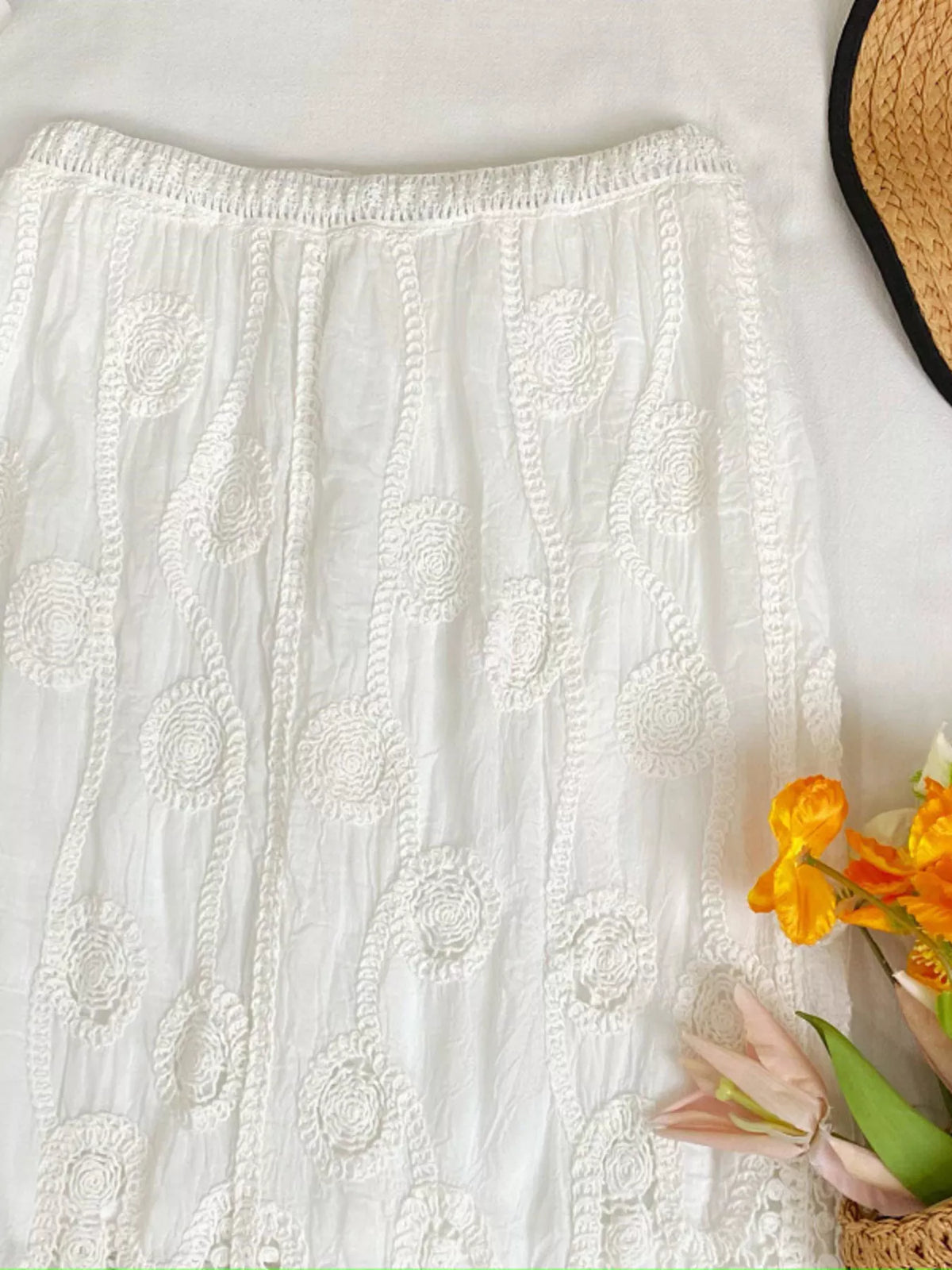 Lace Elastic-Waist Midi Skirt