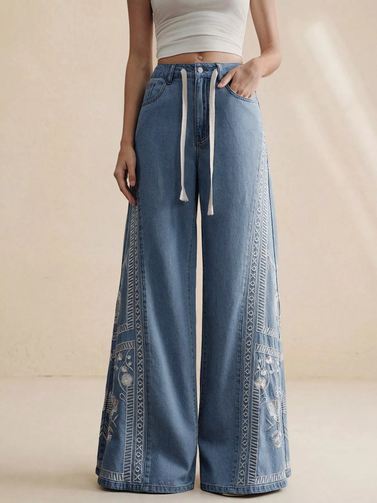 Embroidered Wide-Leg Drawstring Jeans in Blue