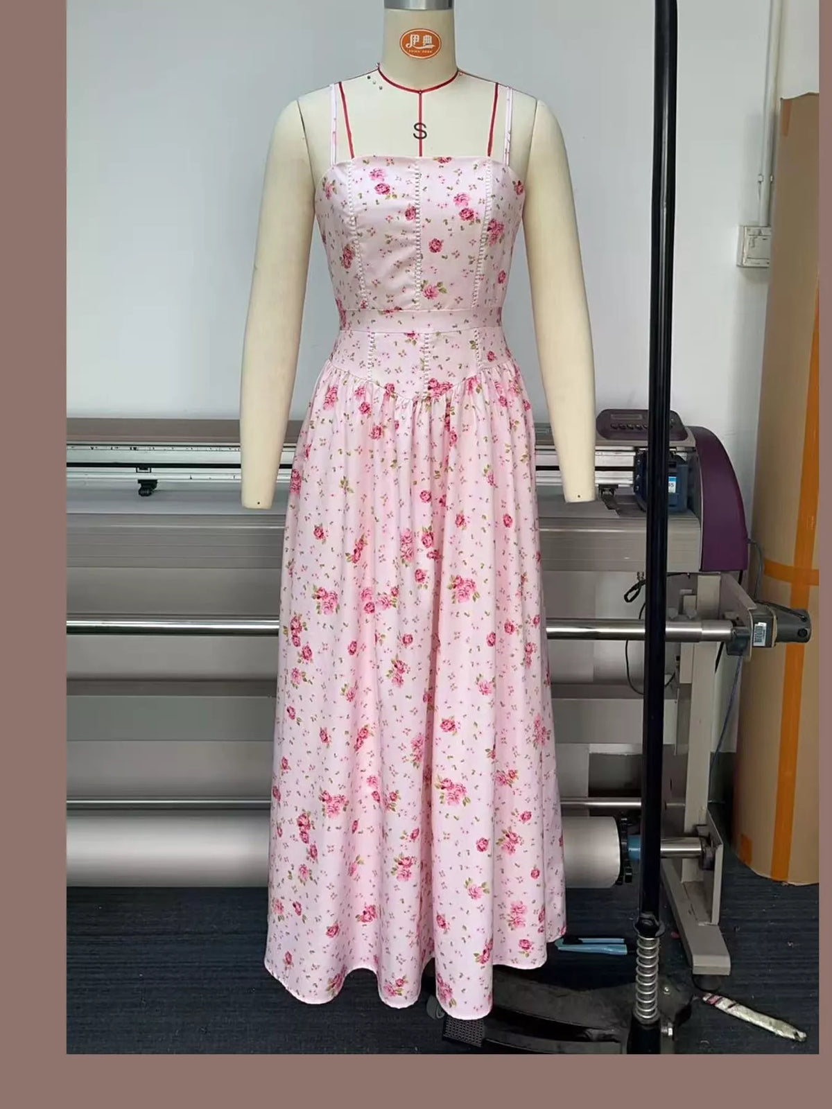 Floral Spaghetti Strap Midi Dress in White