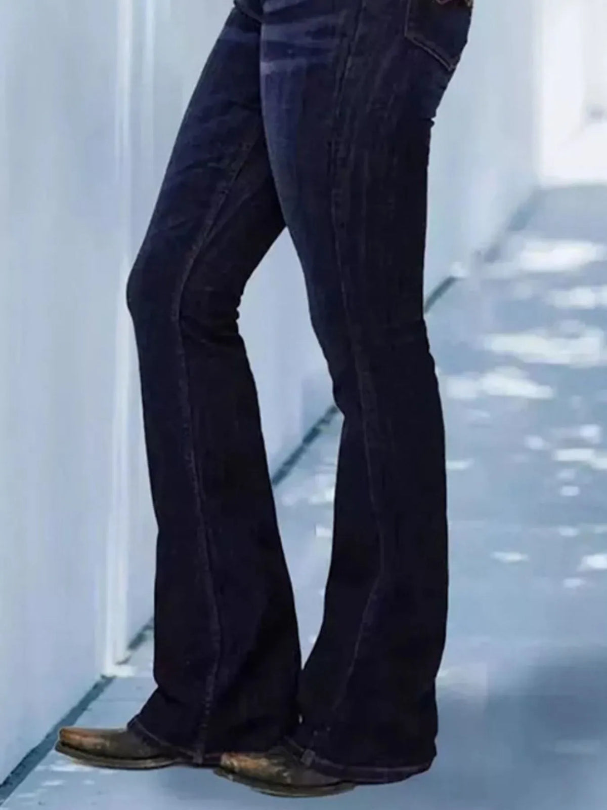 Full Size Wash Flare Jeans with Pockets