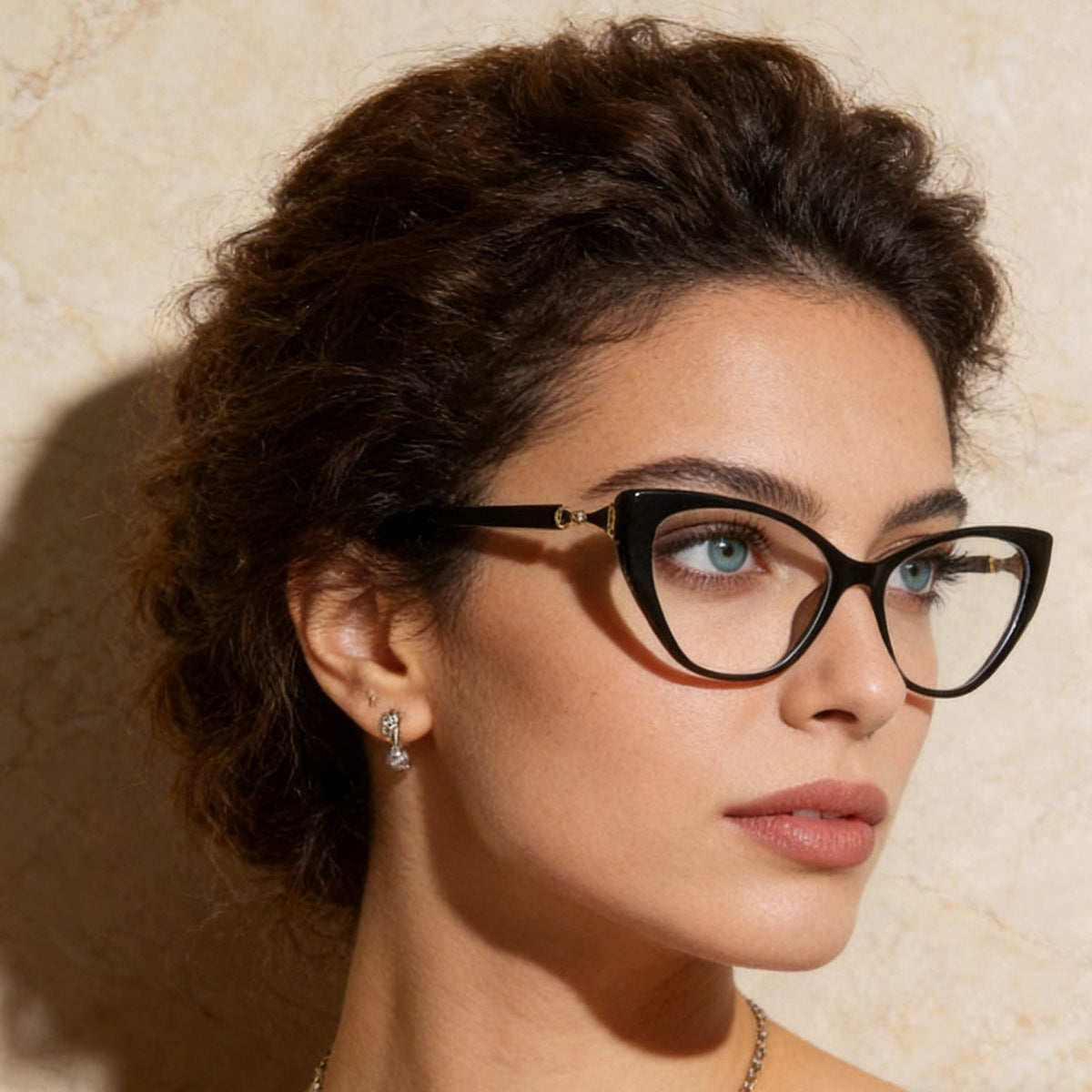 Ilussa Vintage Cat-Eye Frames