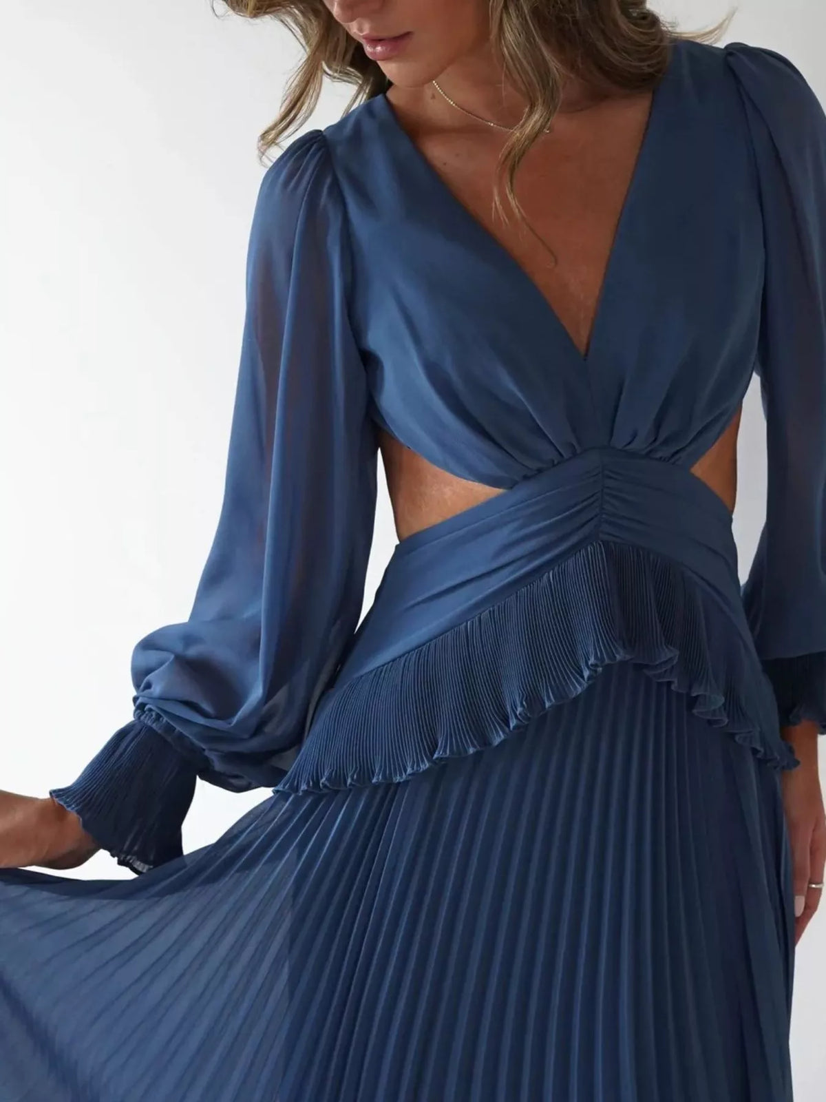 Backless Pleated Maxi Dress in Blue