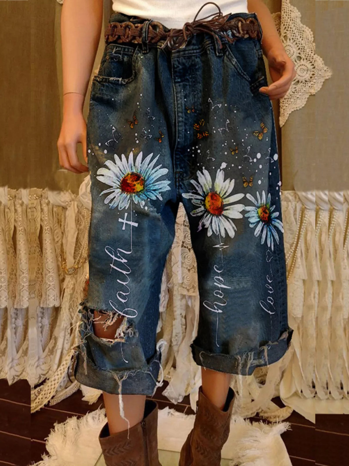 Floral Distressed Cropped Jeans