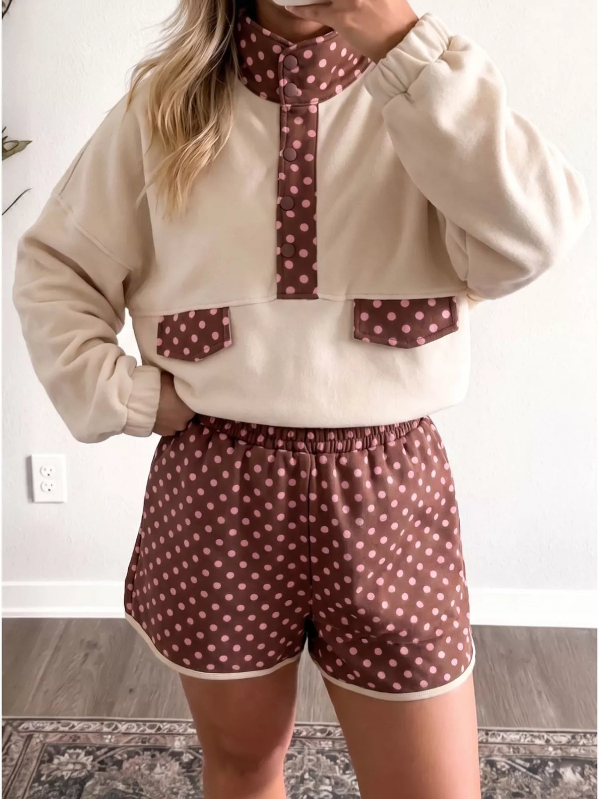 Polka Dot Baggy Pullover & Shorts Set in Beige