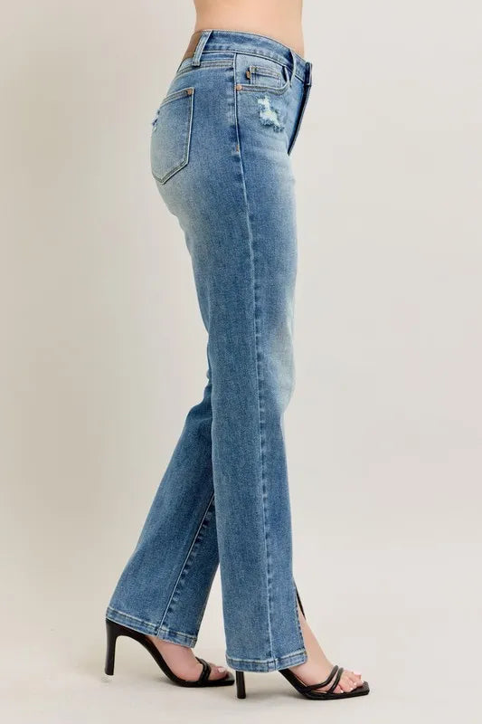 Judy Blue Vintage Slit Straight Jeans in Medium Wash in Md