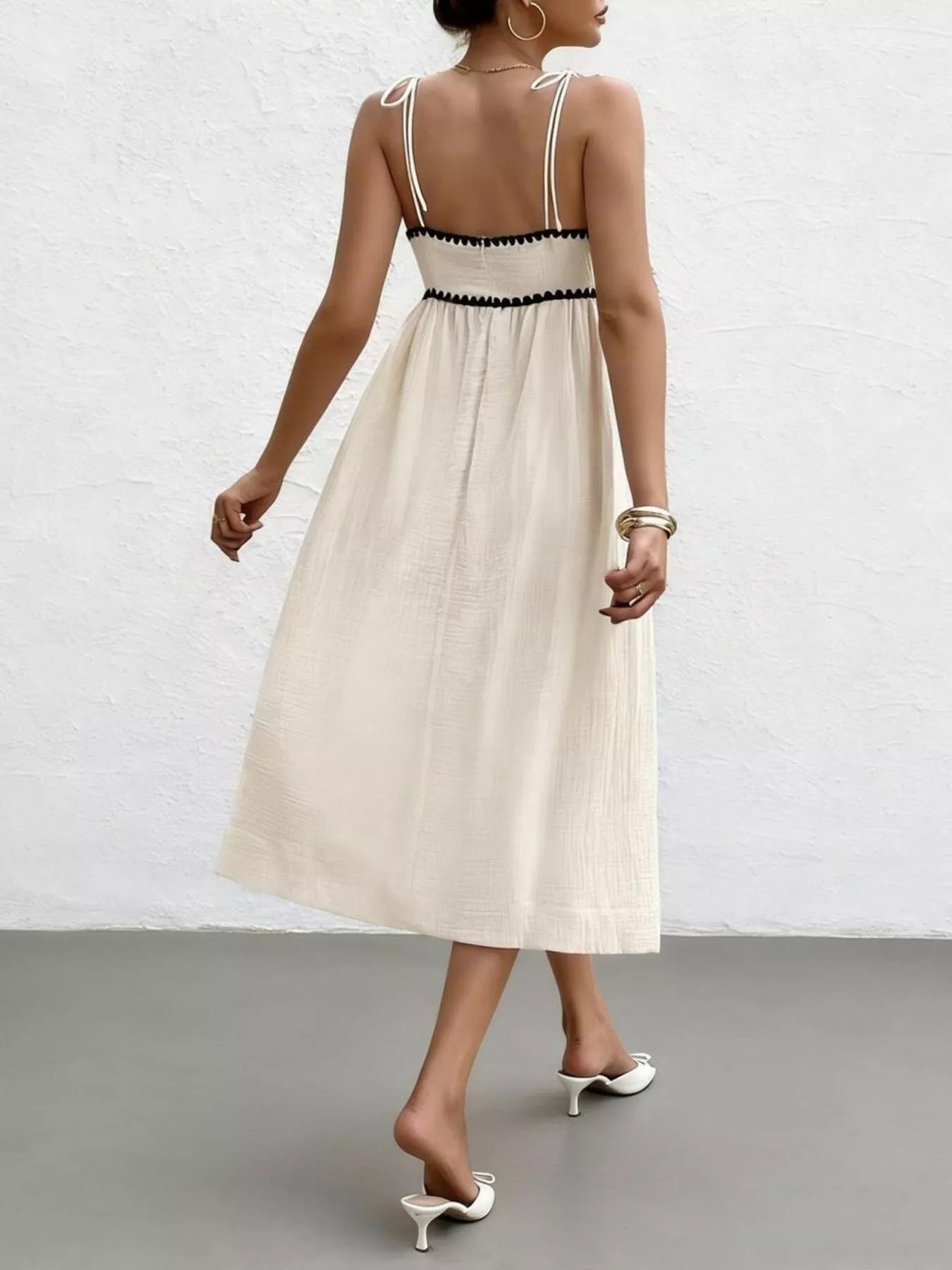 Contrast Trim Tie-Shoulder Midi Dress in Ivory