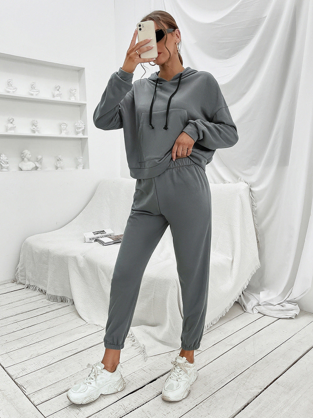 Sports Hoodie and Joggers Set in Dark Gray