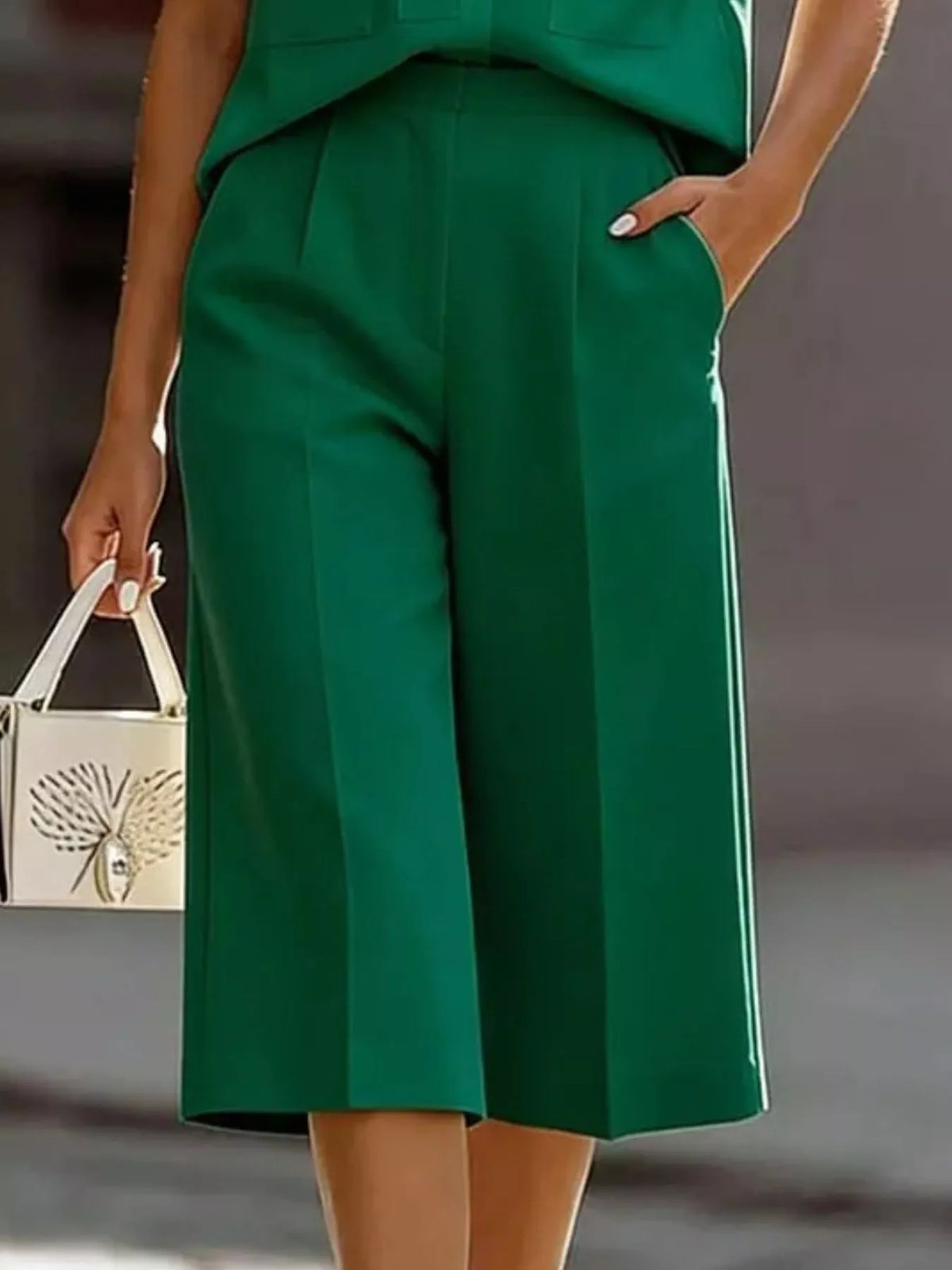 Short-Sleeve Shirt and Capris Two-Piece Set