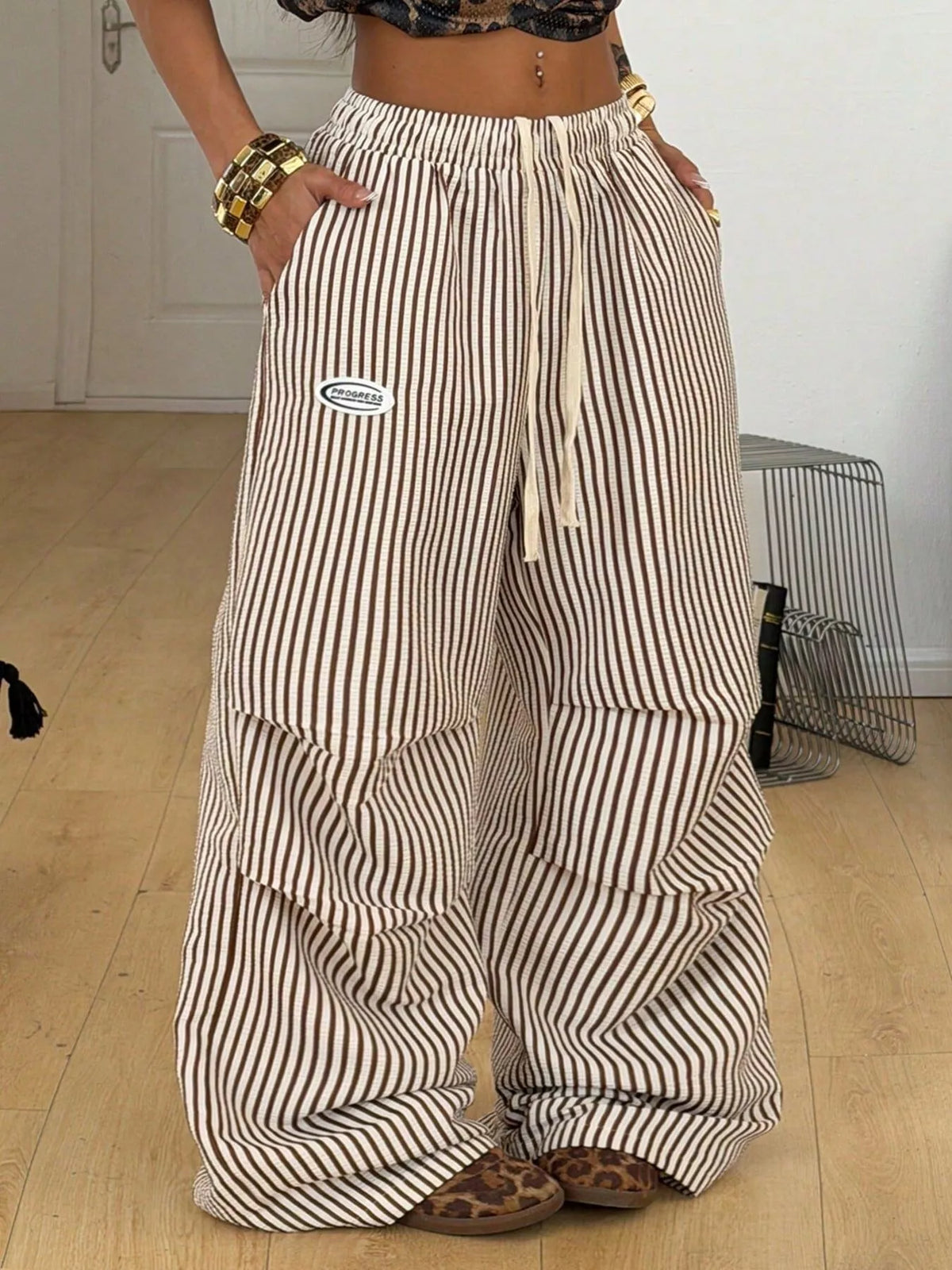 High-Waisted Striped Wide-Leg Cargo Pants in Khaki