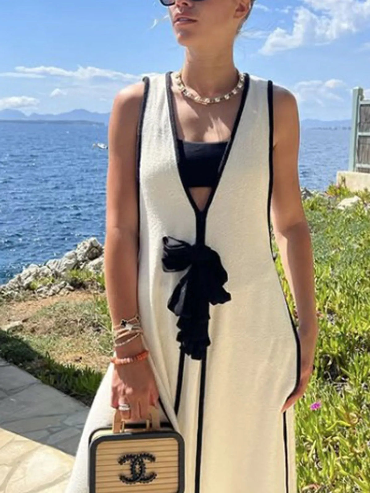 Contrast Trim Sleeveless Maxi Knit Dress in Ivory