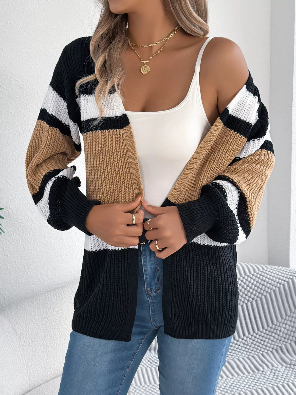 Color Block Open Front Knit Cardigan by Clise