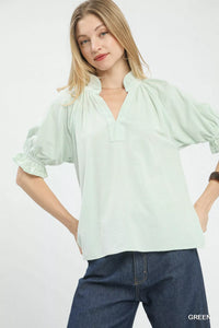 GREEN