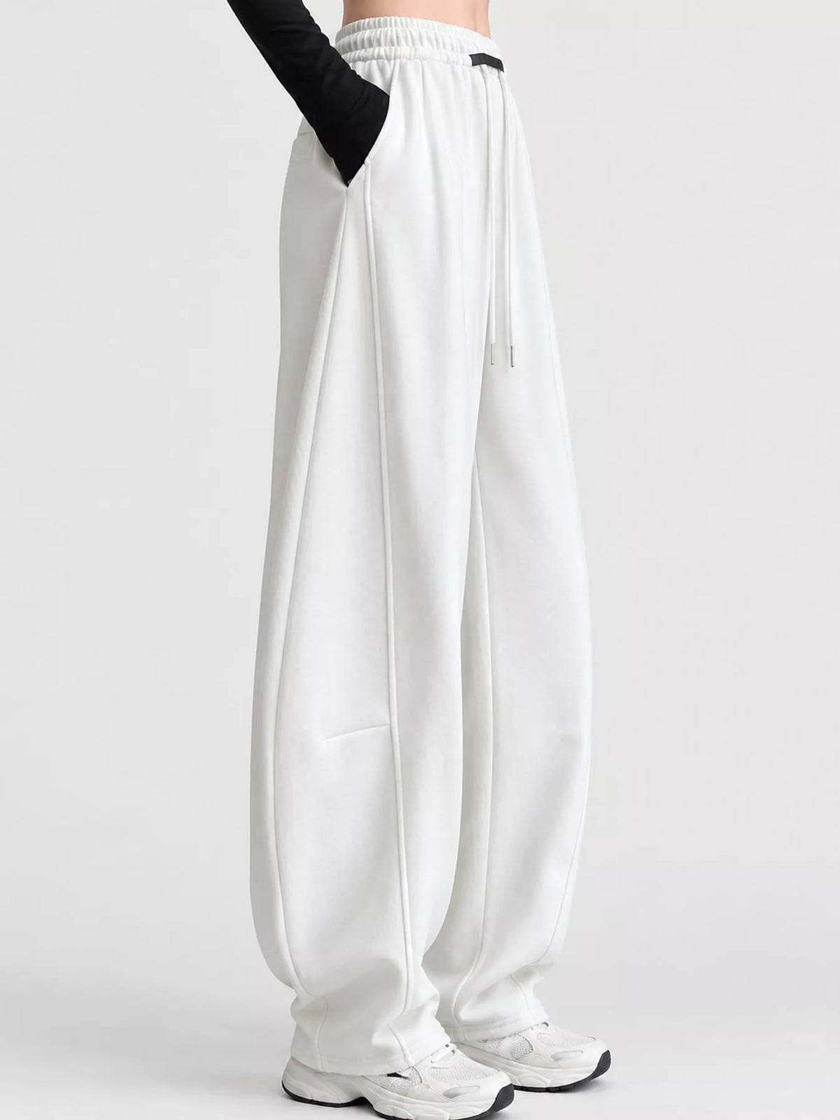 Loose-Fit Wide-Leg Drawstring Sweatpants