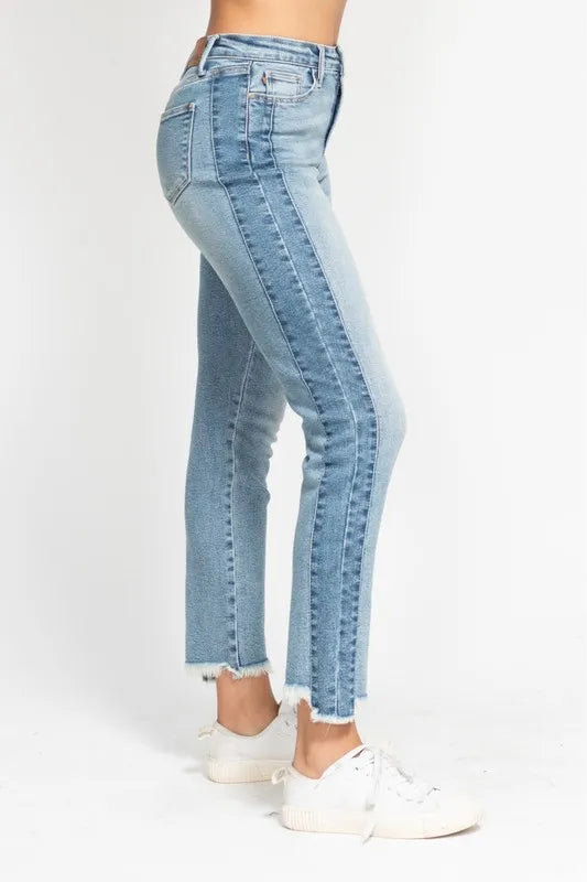 Judy Blue Slim Jeans with Fray Hem in Medium Wash in Md