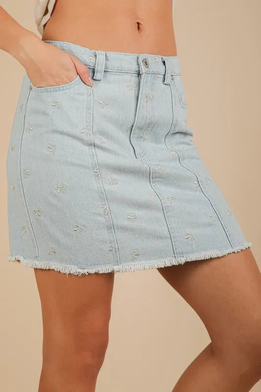 Embroidered Bow Print Denim Mini Skirt in Light Indigo in Lt Indigo