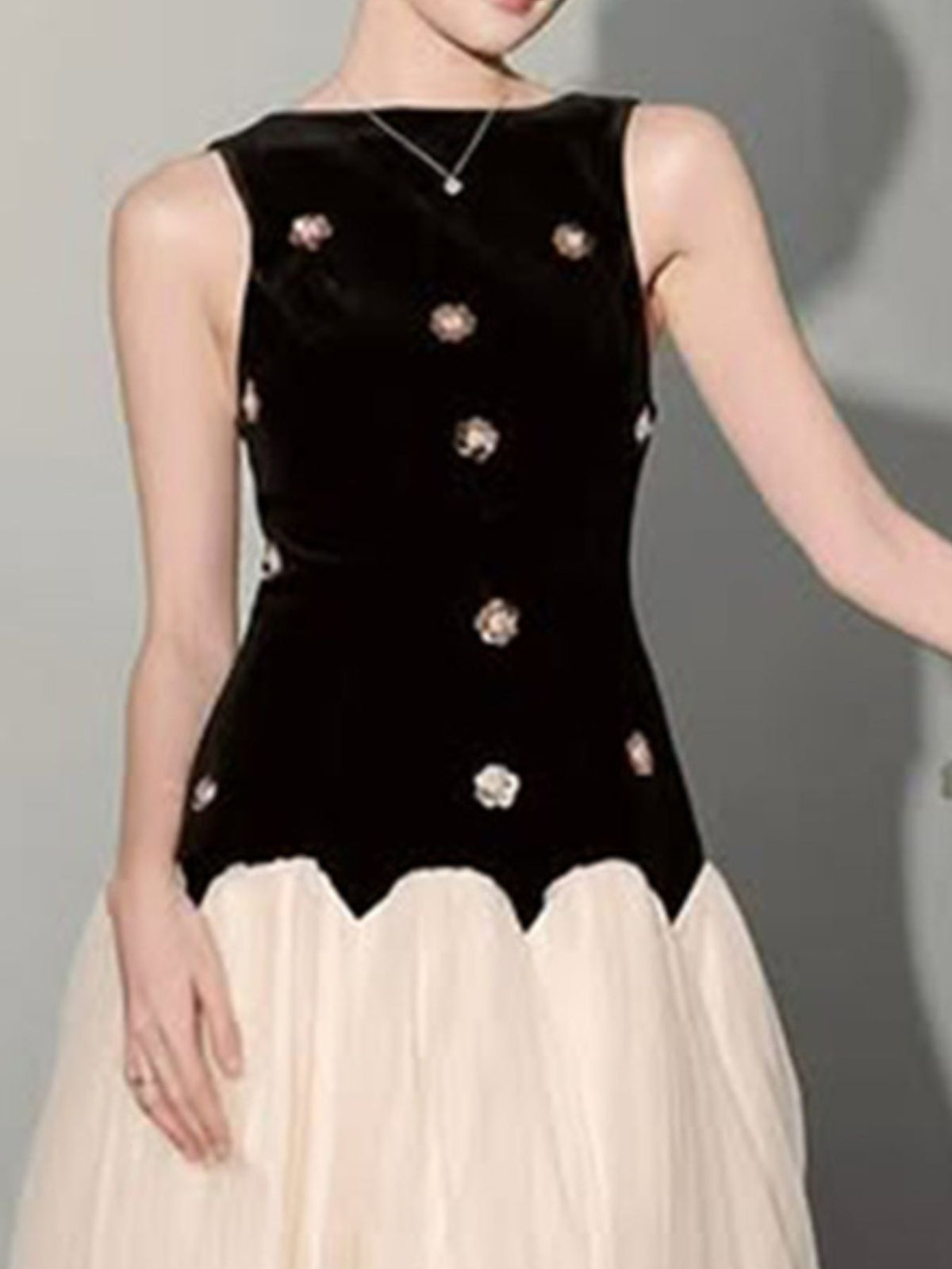 Sleeveless Tulle Maxi Dress in Black