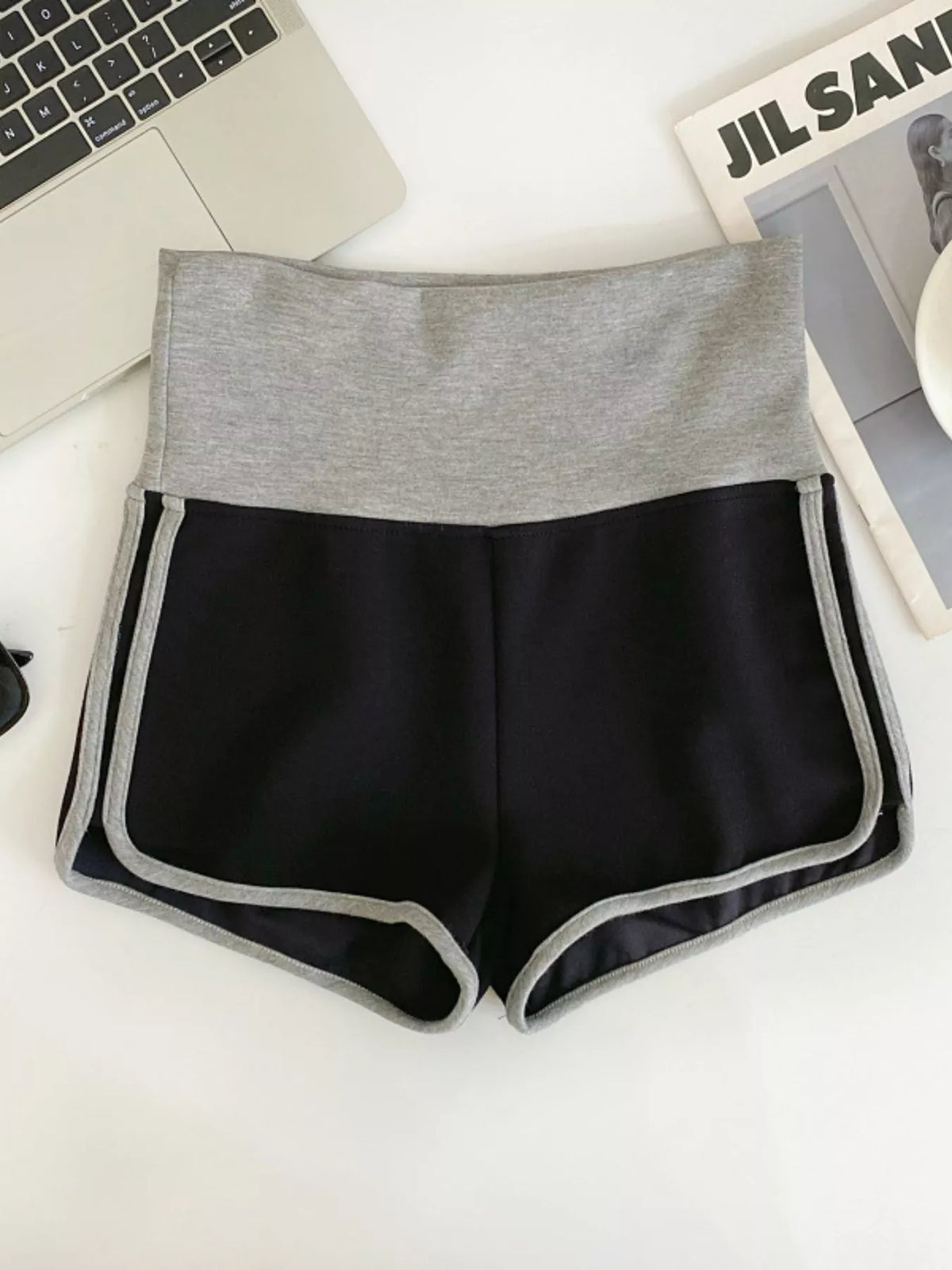 High-Waisted Contrast Trim Shorts