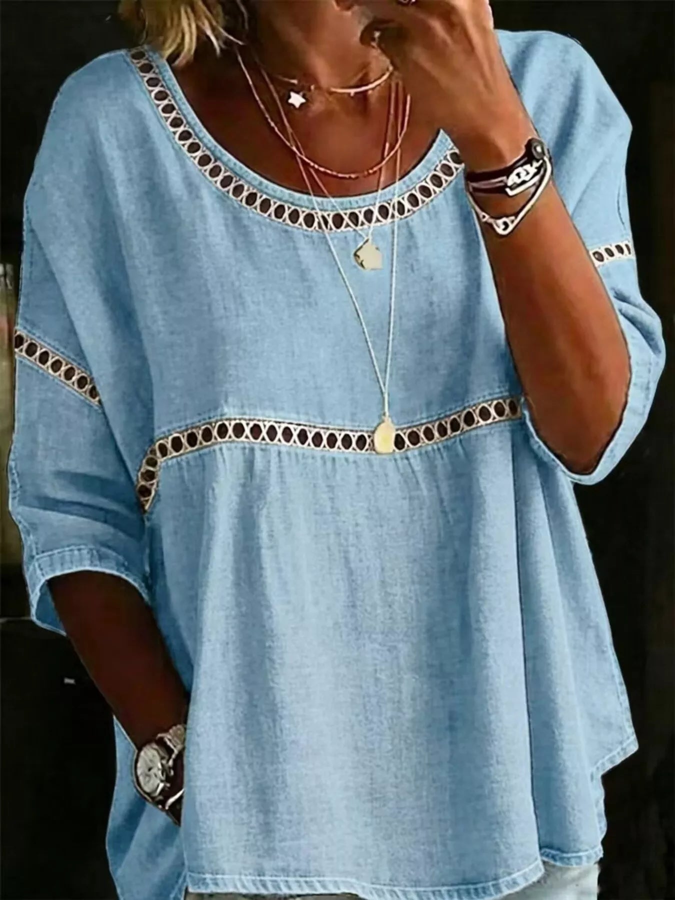 Hollow Out Round Neck Top