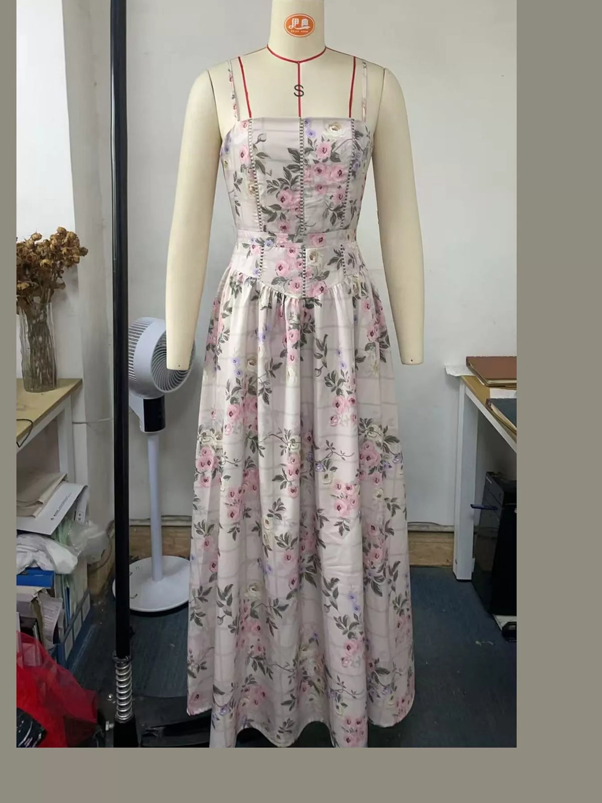 Floral Spaghetti Strap Midi Dress in White