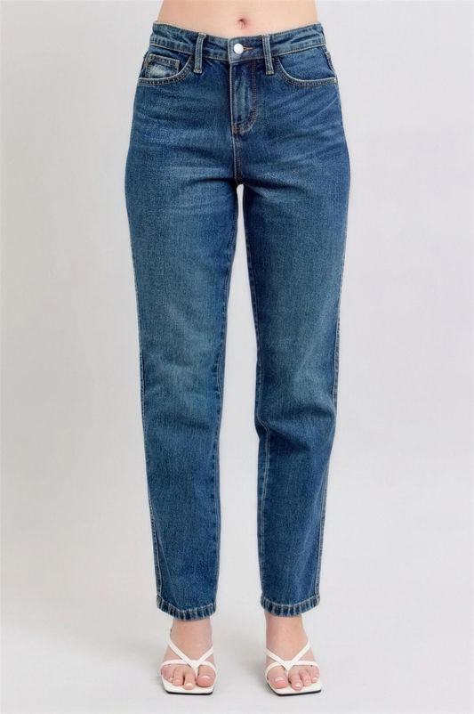 Judy Blue High Waist Non-Destroy Straight Jeans in Dark Wash