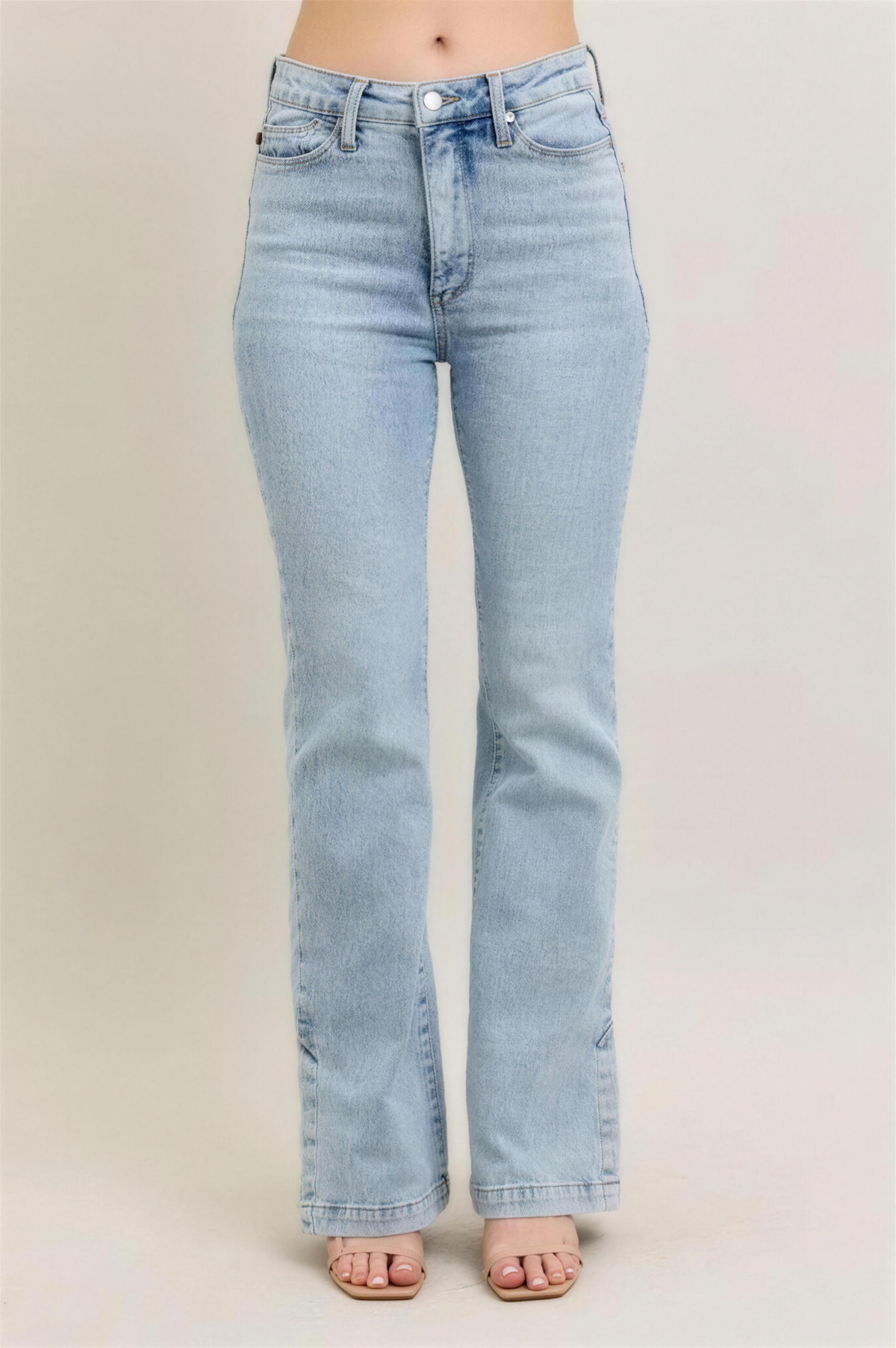 Judy Blue Tummy Control Slim Boot Jeans in Light Wash