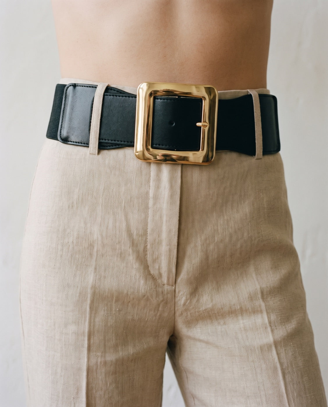 Alloy Buckle PU Leather Belt — Black